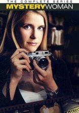 постер Жінка, яка любить детективи / Таємнича жінка онлайн в HD